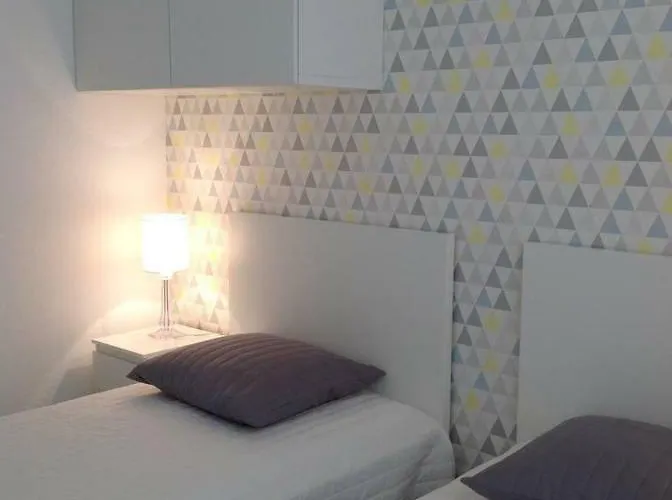 Le Plein Sud 85 M2 2 Mn A Pied Lejlighed *